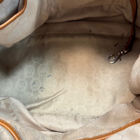 Michael Kors cream and Brown Shoulder Bag - Picture 8 of 13